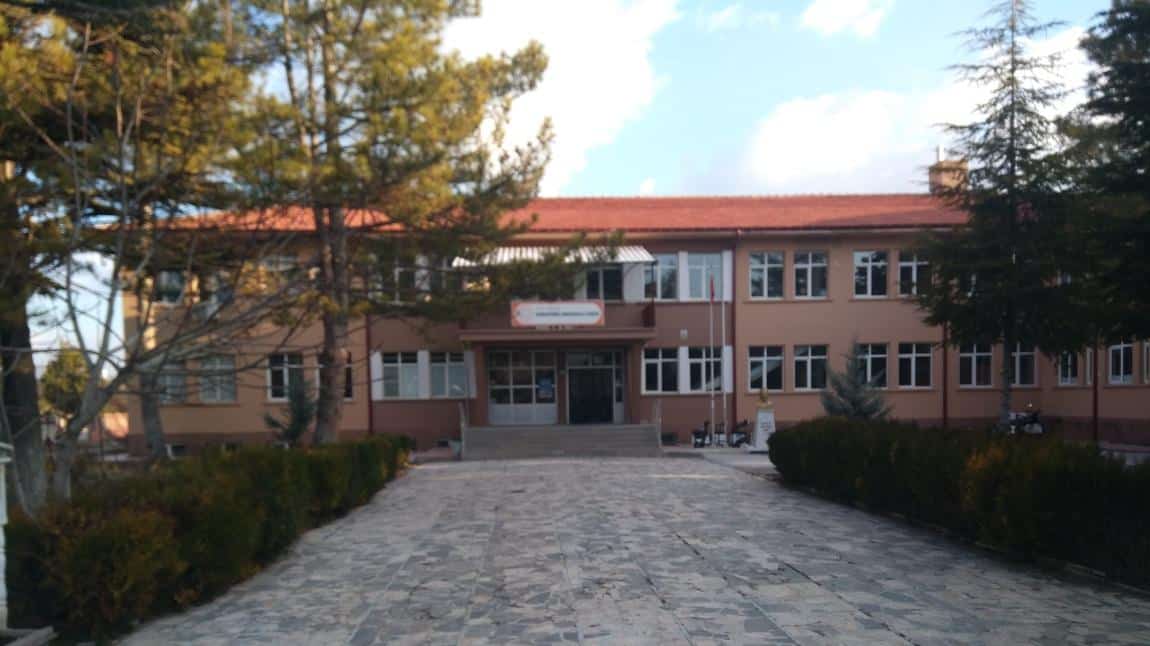 Sarayönü Anadolu Lisesi Fotoğrafı